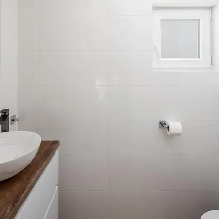 Mala Smisna Poolside Paradise By The Sea Willa Maslinica