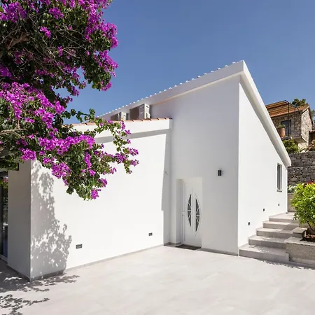 Villa Mala Smisna Poolside Paradise By The Sea