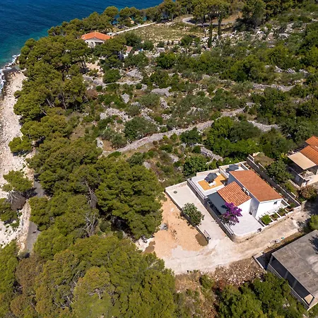 Mala Smisna Poolside Paradise By The Sea *